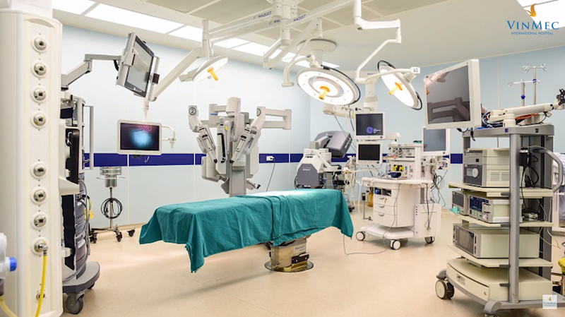 Phẫu thuật robot điều trị ung thư dạ dày tại Bệnh viện Vinmec