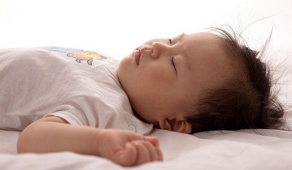 Nguyên nhân gây thiểu năng tuyến giáp ở trẻ sơ sinh Nguyên nhân gây thiểu năng tuyến giáp ở trẻ sơ sinh