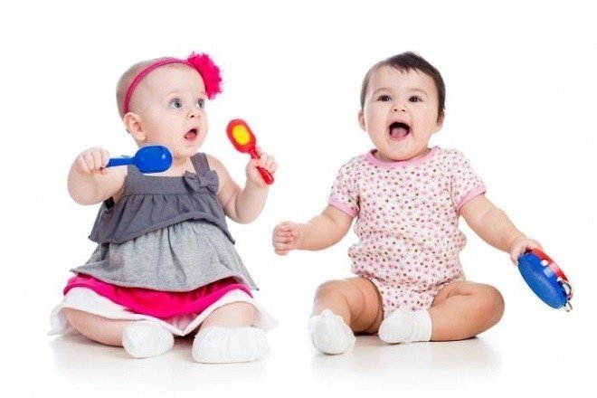 Trẻ 9 tháng tuổi biết làm những gì? Trẻ 9 tháng tuổi biết làm những gì?