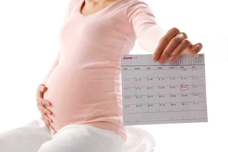 Trẻ sơ sinh hít phân su: Xử trí và phòng ngừa Trẻ sơ sinh hít phân su: Xử trí và phòng ngừa
