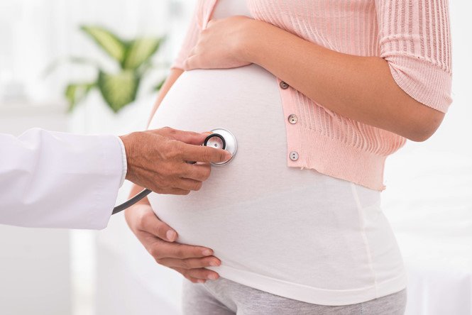 Bấm ối là gì và có nguy hiểm không? Bấm ối là gì và có nguy hiểm không?