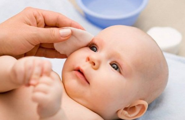 Trẻ sinh non: Khi nào cần khám mắt, phòng bệnh võng mạc? Trẻ sinh non: Khi nào cần khám mắt, phòng bệnh võng mạc?