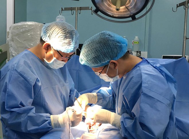 Triệt sản nam bằng phương pháp thắt và cắt ống dẫn tinh Triệt sản nam bằng phương pháp thắt và cắt ống dẫn tinh