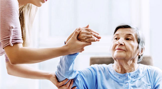Chăm sóc, điều trị phục hồi chức năng ở người bị đột quỵ não Chăm sóc, điều trị phục hồi chức năng ở người bị đột quỵ não