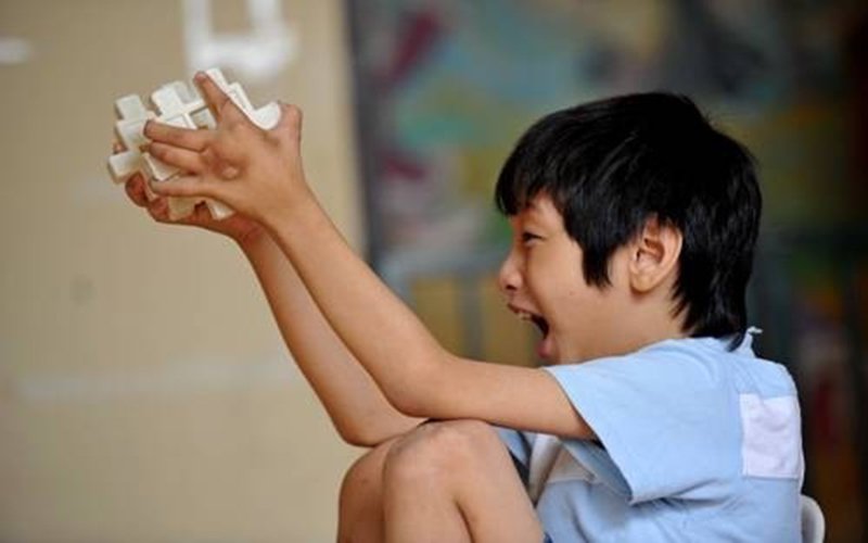 Tự kỷ và những thay đổi trong tiêu chí chẩn đoán tự kỷ DSM5 Vinmec