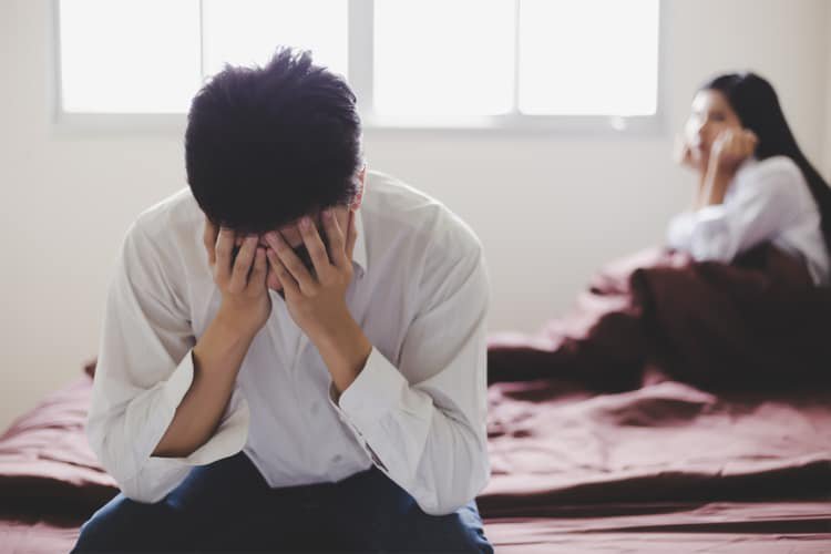 Xuất tinh sớm có làm tinh trùng yếu không? Xuất tinh sớm có làm tinh trùng yếu không?