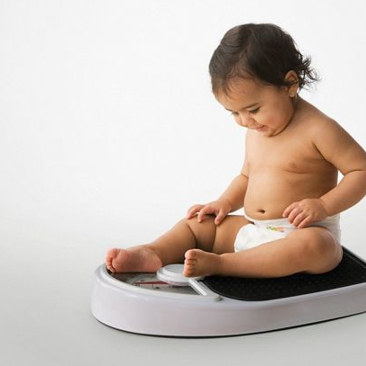 Cách giúp phát triển chiều cao cho trẻ Cách giúp phát triển chiều cao cho trẻ