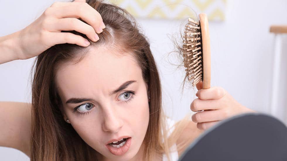 Hair loss is a symptom of seborrheic dermatitis