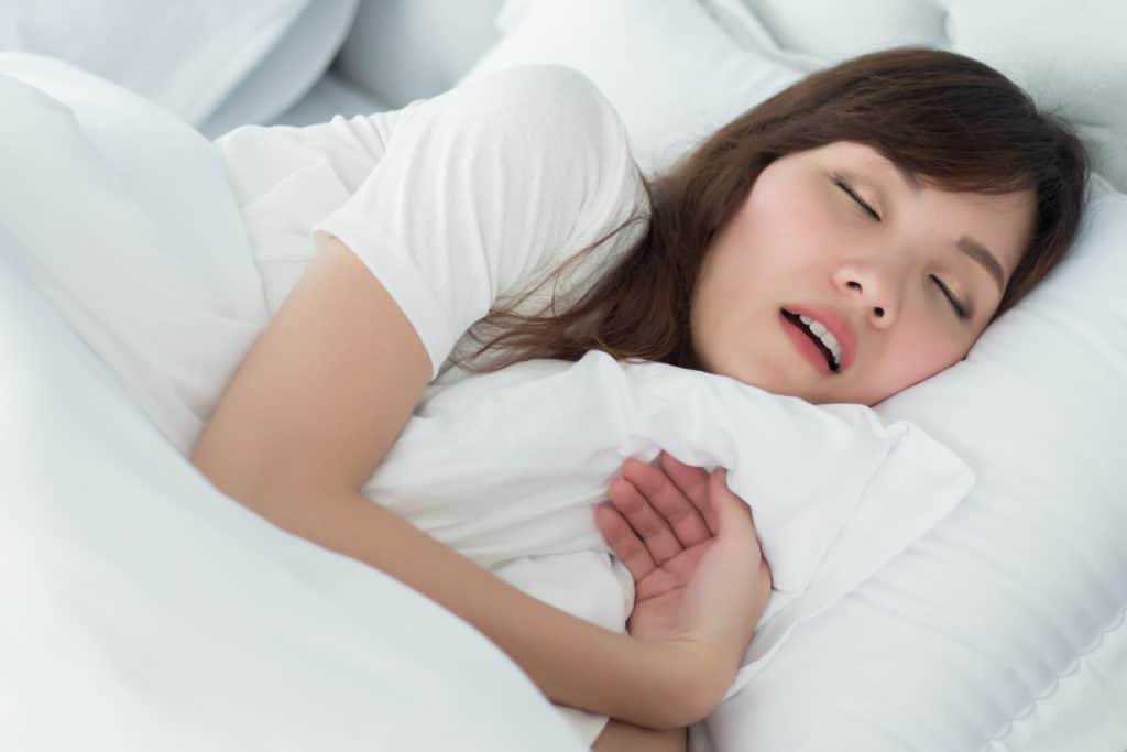 NHỮNG DẤU HIỆU CẢNH BÁO CƠN ĐAU TIM KHÔNG NÊN BỎ QUA NHỮNG DẤU HIỆU CẢNH BÁO CƠN ĐAU TIM KHÔNG NÊN BỎ QUA