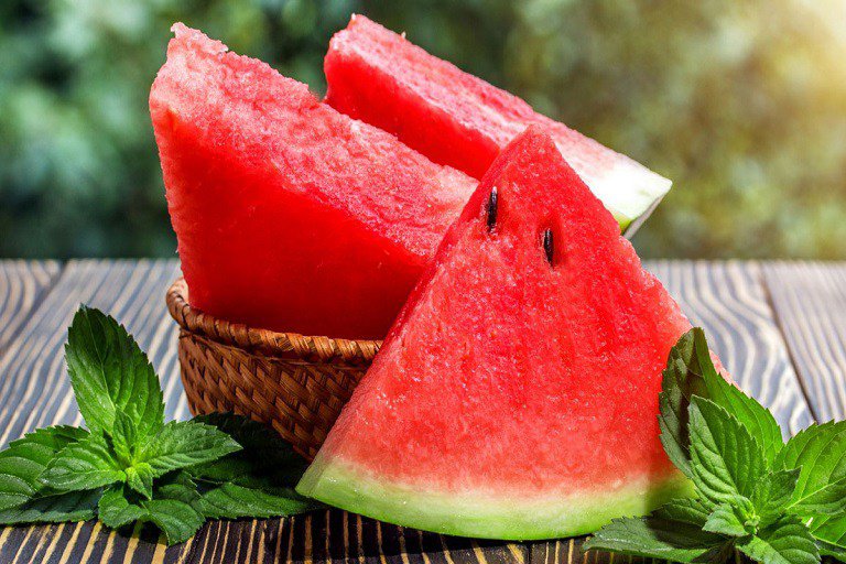 Watermelon allergy Symptoms and foods to avoid Vinmec