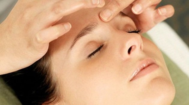 Vị trí và tác dụng của huyệt Ấn Đường | Vinmec